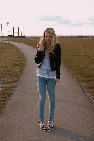 Pierwsza fotka . ;d 