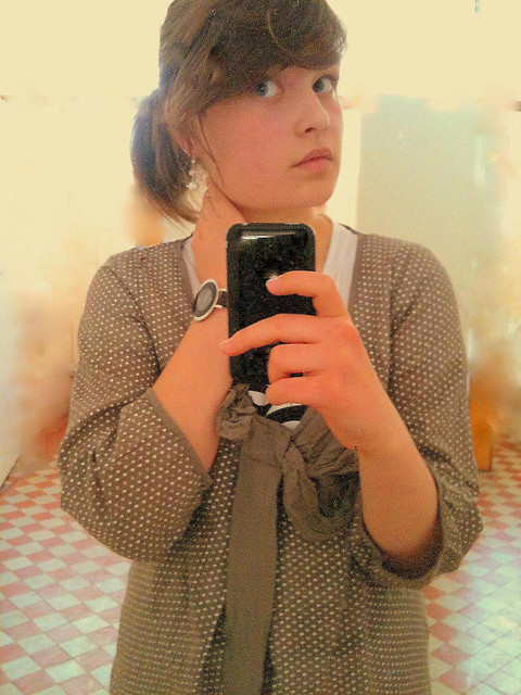 jJA .;* 