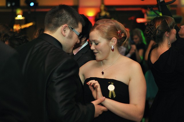 dance.