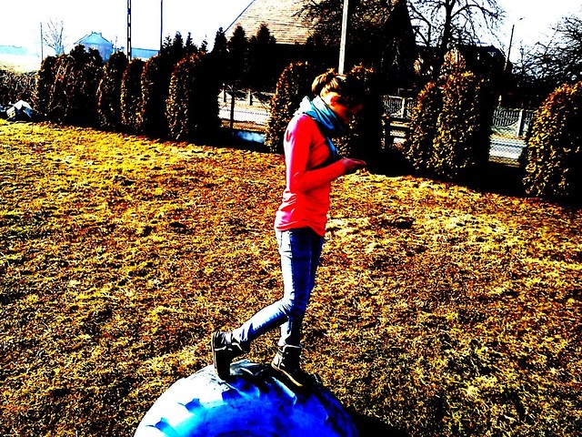 Z fonem Anii. :*