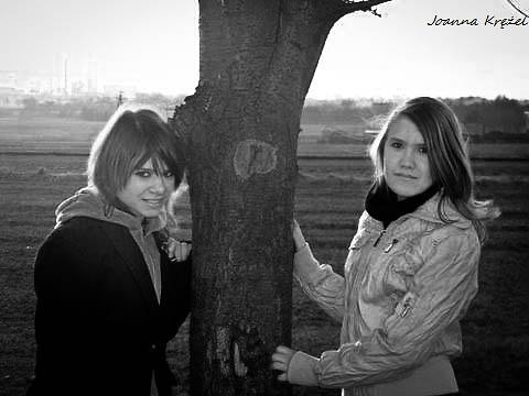 Z Pati ;**