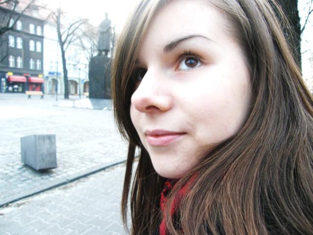 :*