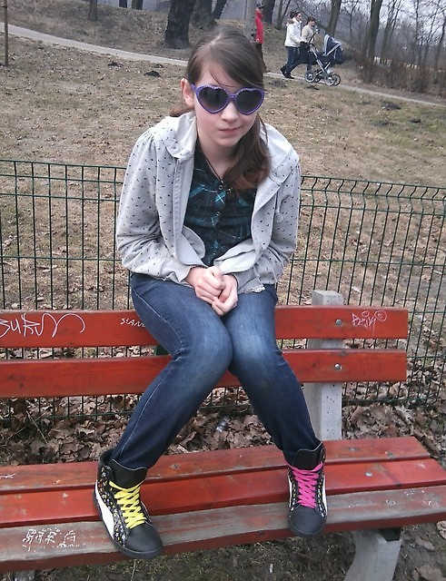 wuuuuaam !  ; *