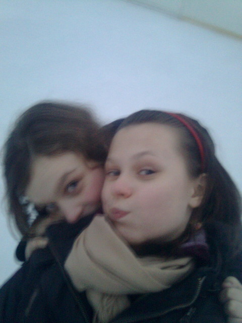 < 33   :********************