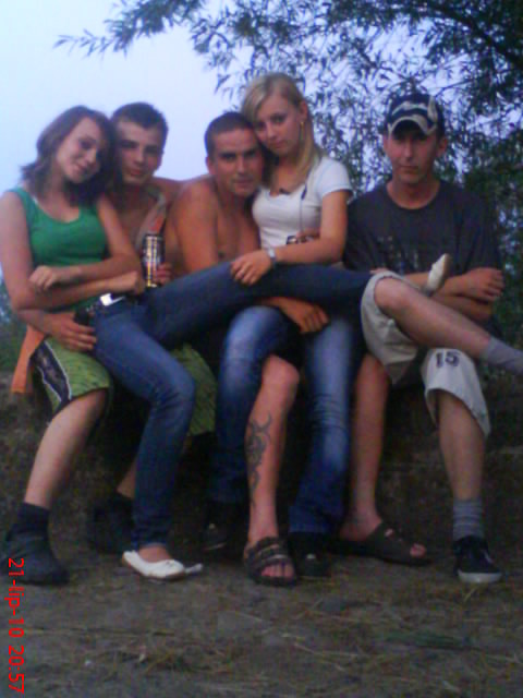` Love Forever ? e nie . !
