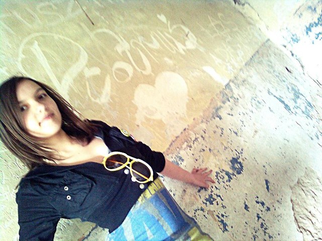 Mrahh:>