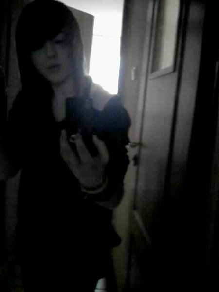 Cieemnojeest;3