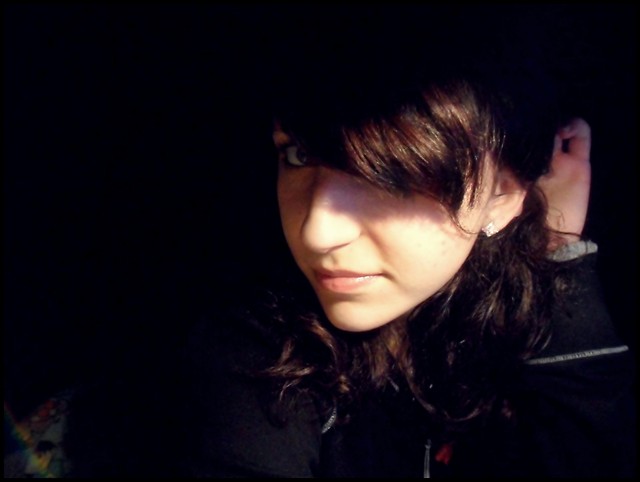 staaaree  :P