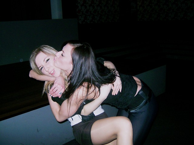 AAAAAAAAAAAAAAA!! --.--