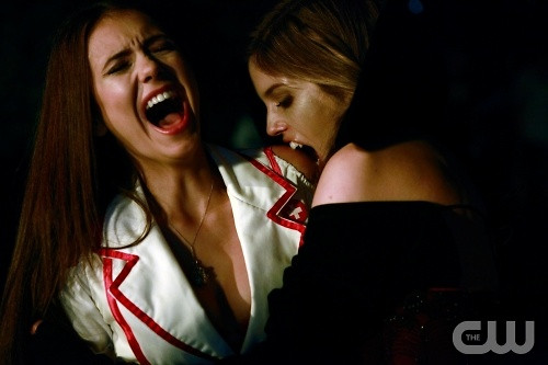 Vicki  i Elena