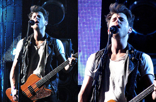 Coahella performing