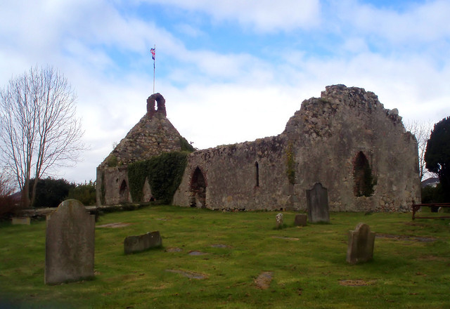 castle ruins in Kilkeel