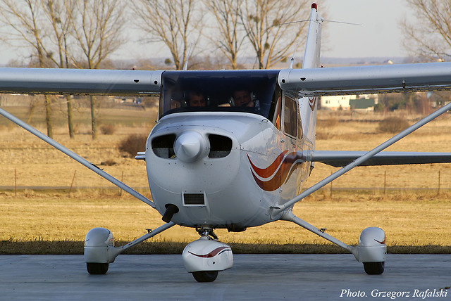 Cessna 172S Skyhawk SP...