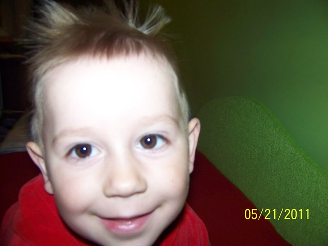 nanu ;*