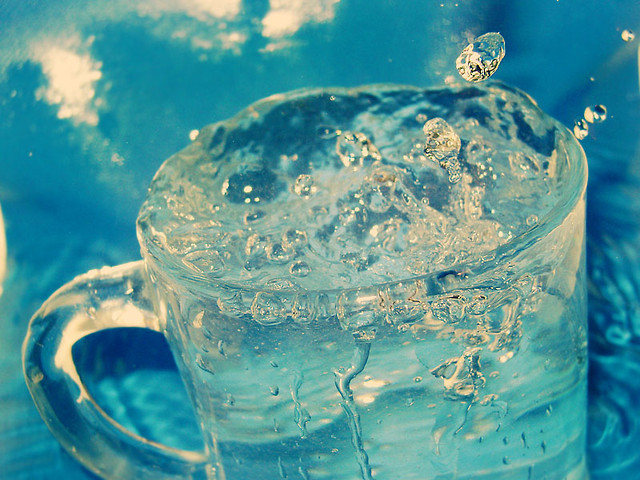 magic blue water 2.