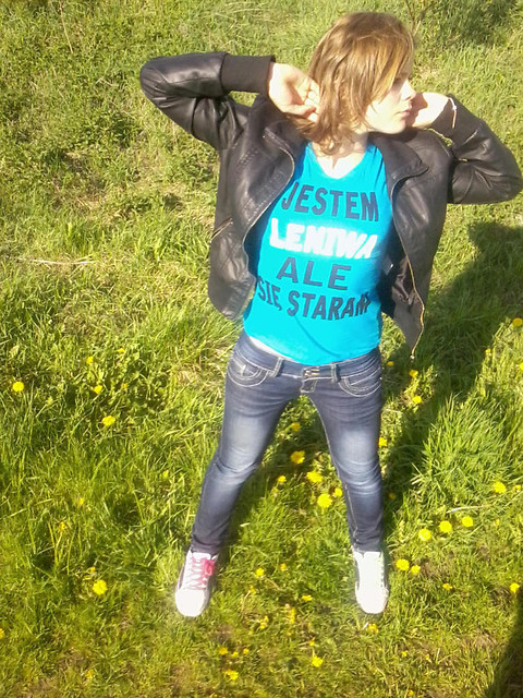 Ten Dzie z nimi .! ; D MOjee 