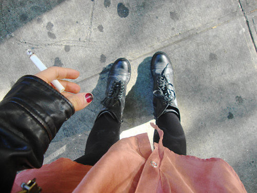 Cigarette . 