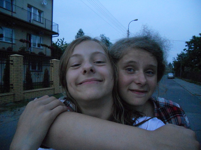 Z Ag . < 33