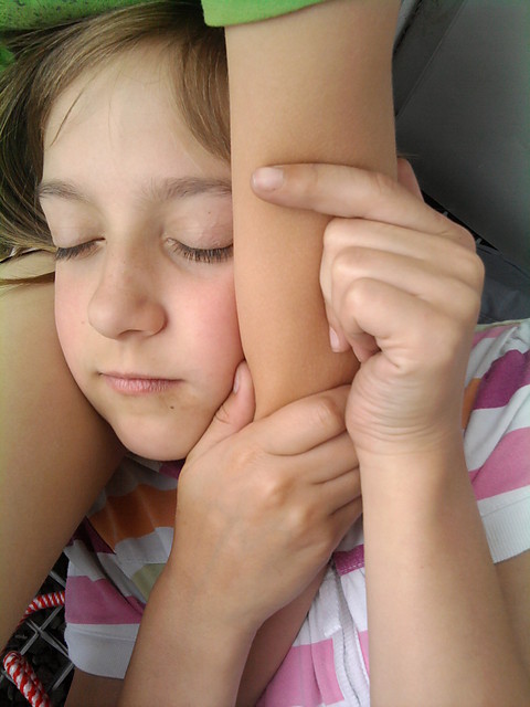 Paka;**