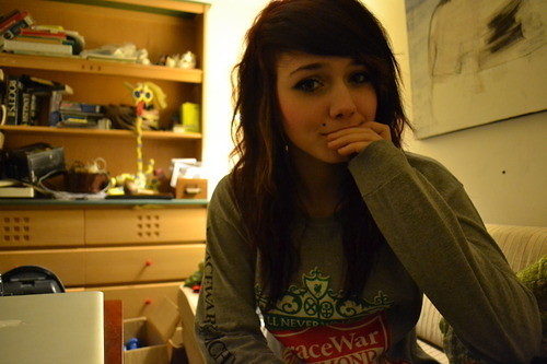 WUAAMIK < 33