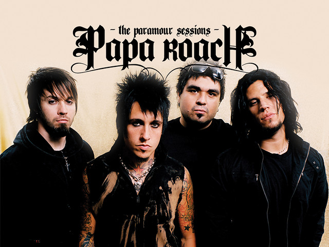 PAPA ROACH.