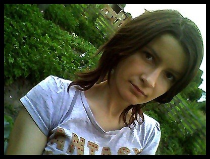 w ogrodziee... ; ]