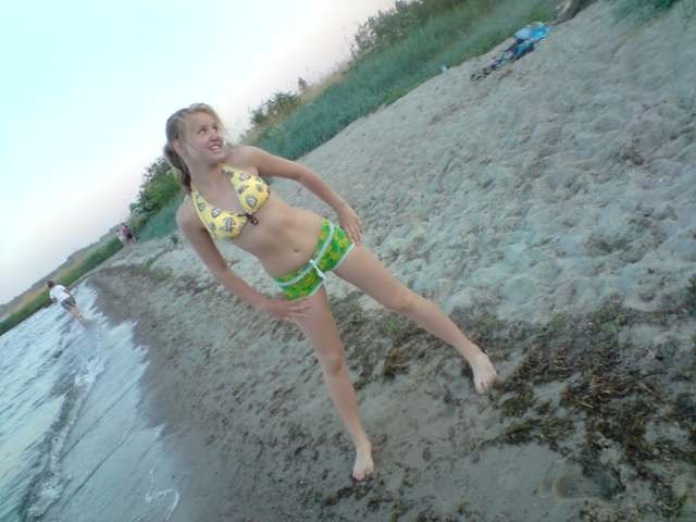 Zatoka ; D .