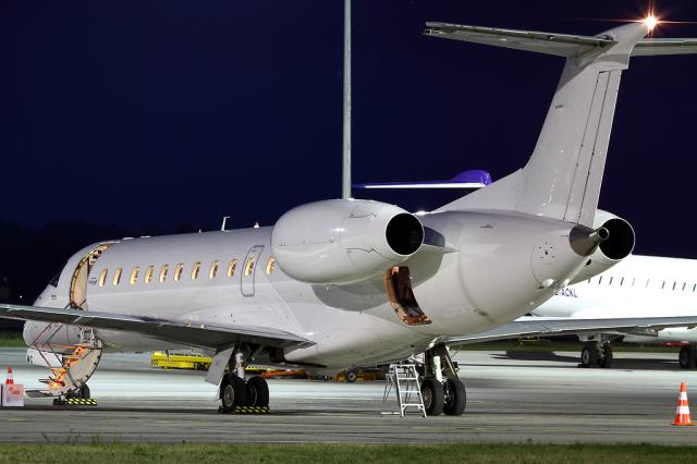 Embraer ERJ-135ER 