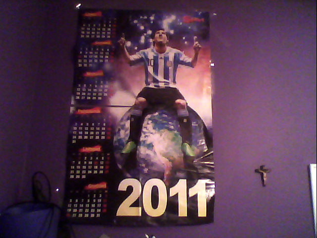 Messi ; **