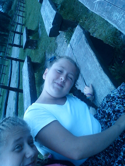 bhgufri djfg