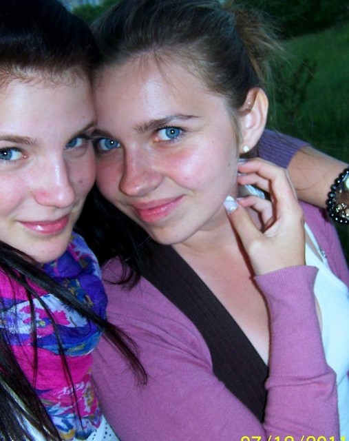 Z nia;**