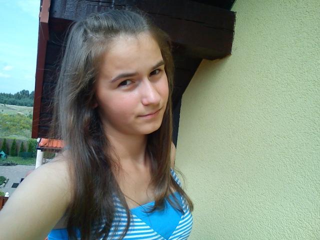 Wpis xbrunetkaa19x
