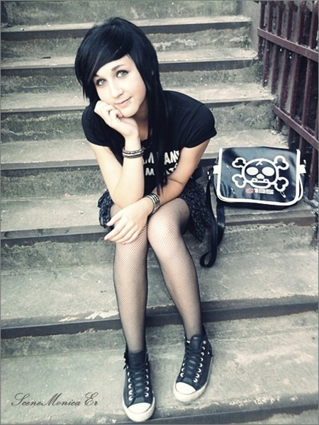 SceneMonicaEr