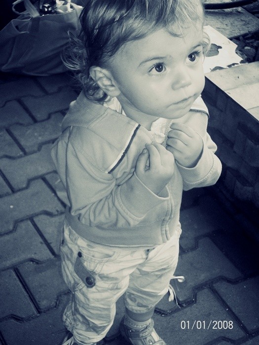 Zuziaa.