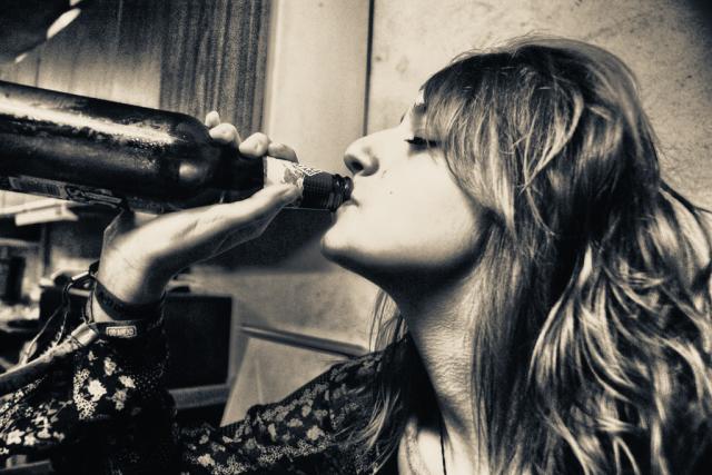 Eat Me, drink Me.