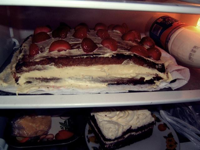 mniaaaam 