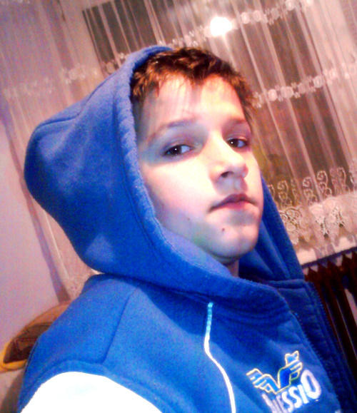 Eloo ZiomM.:)
