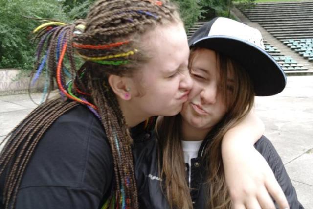 Dula & B-girl Lewa