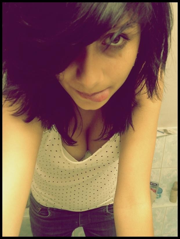 sram ; d