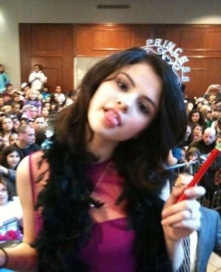 Selena :*