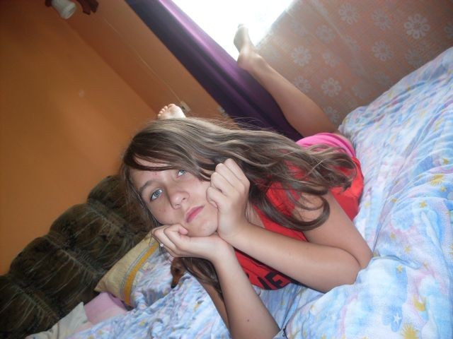 Jaaa < 33