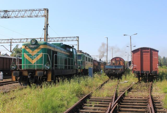 SM42-1077