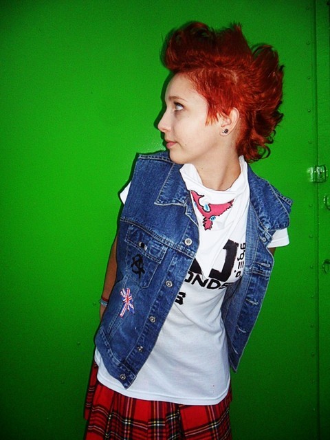 Happy Bday Julia . !