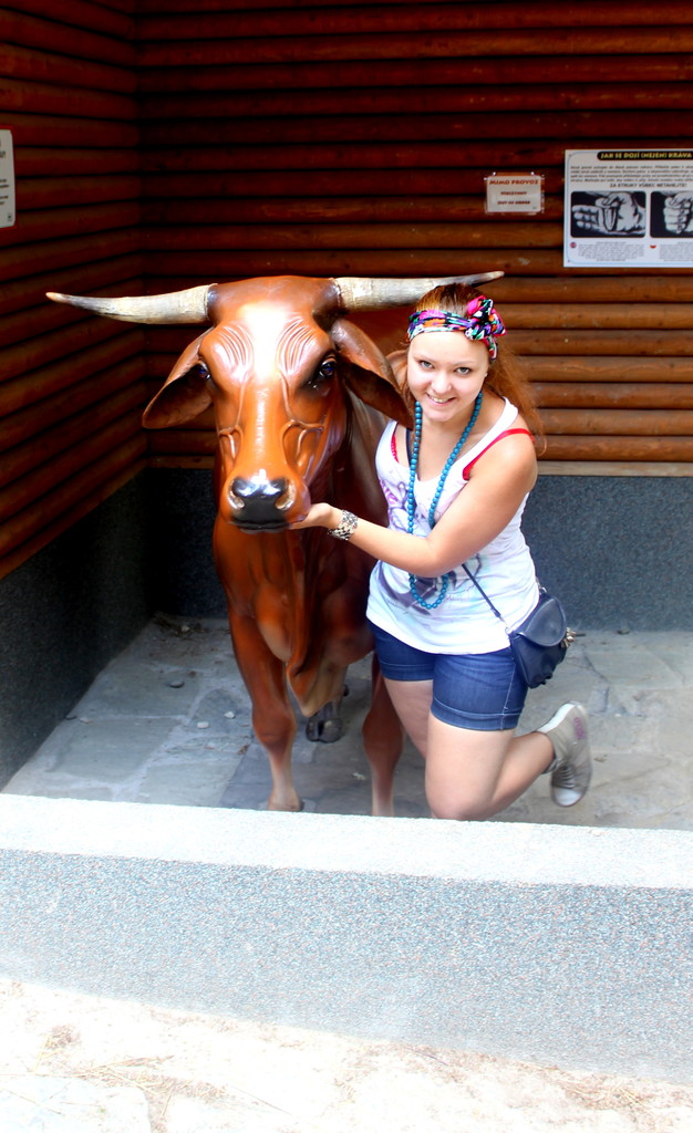 29 . 08 . 2011 ;) 