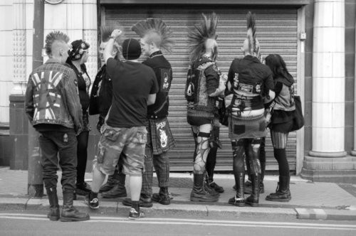 Punks NOT DEAD ! 