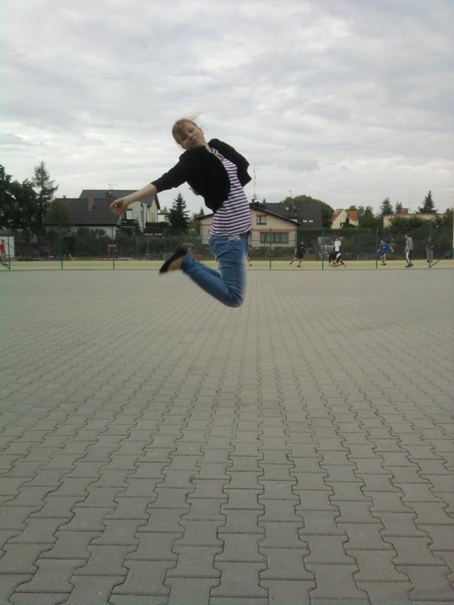 Tsknie