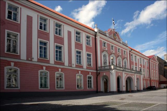 Zamek Toompea w Tallinie