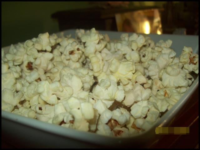I < 3 popcorn ... ;ddd