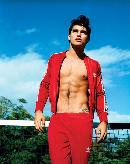 Justin Gaston