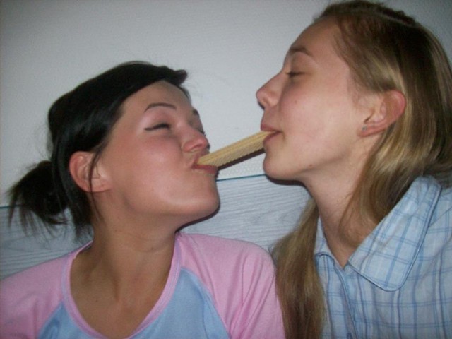 z Anjita ; *